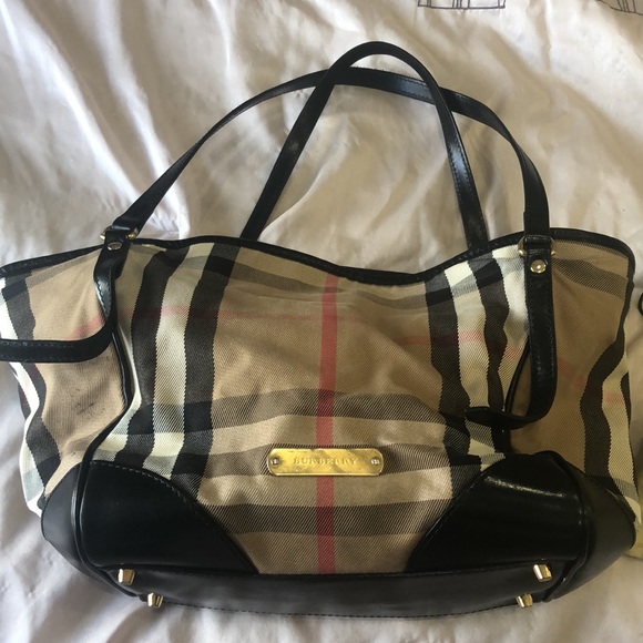 ❤️❤️HP ✨ VINTAGE BURBERRY canvas and leather bag - Picture 3 of 15